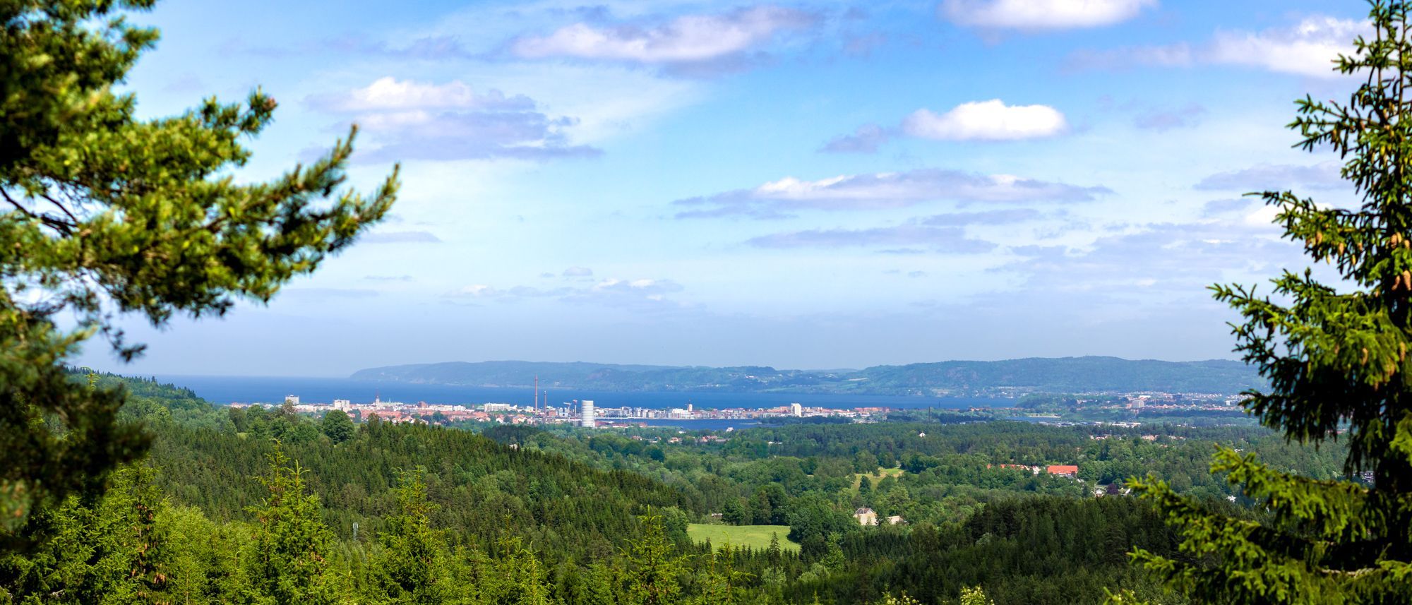 Utsikt över Jönköping sett från Varkullen