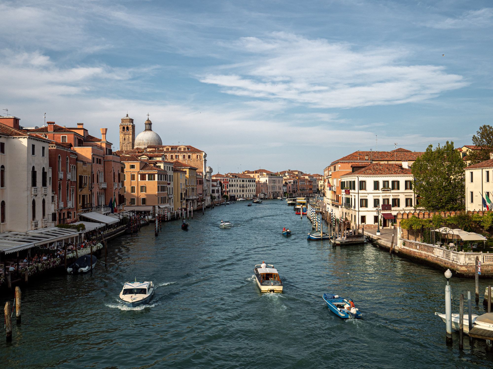 Båtar på Canal Grande