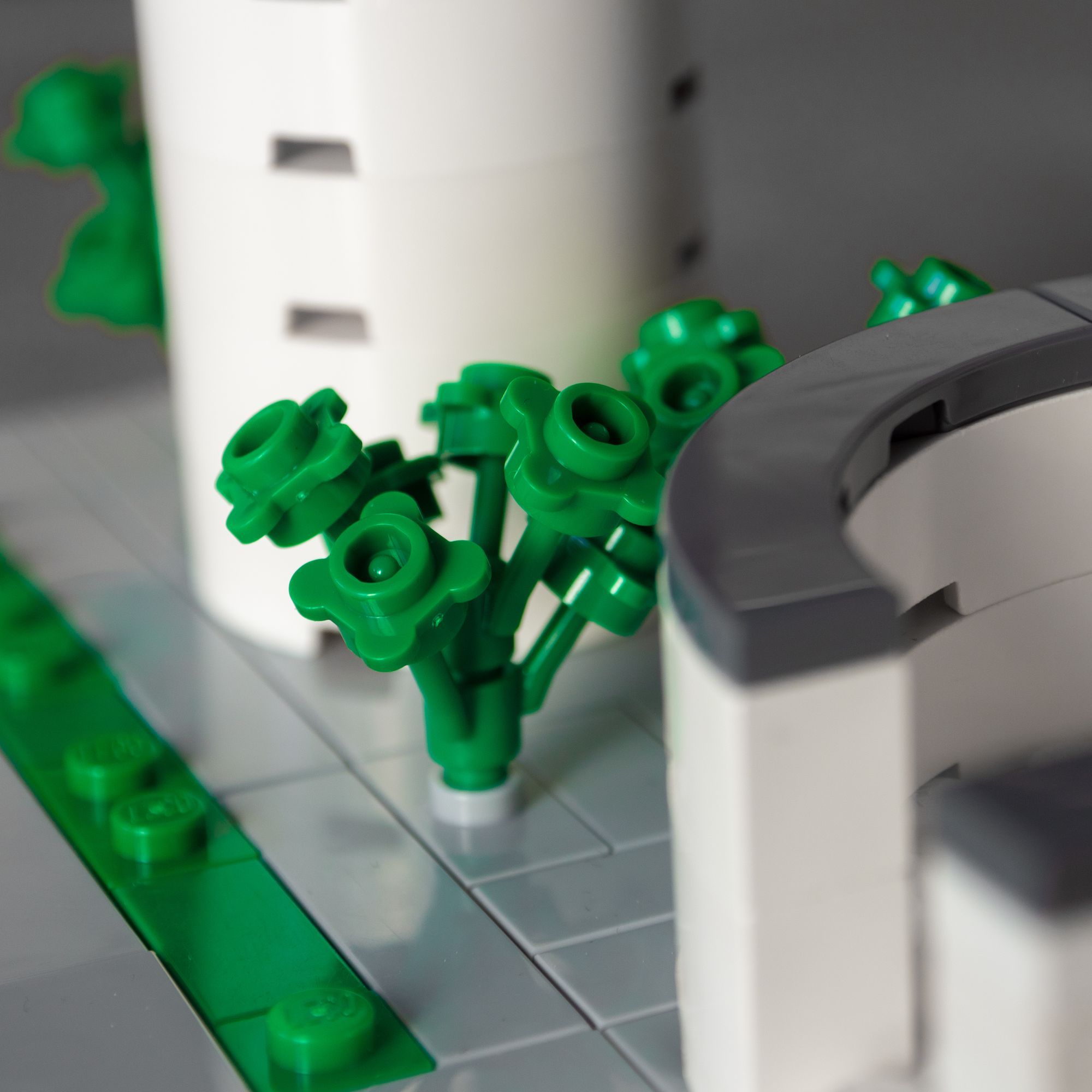 LEGO-modell av ett litet träd