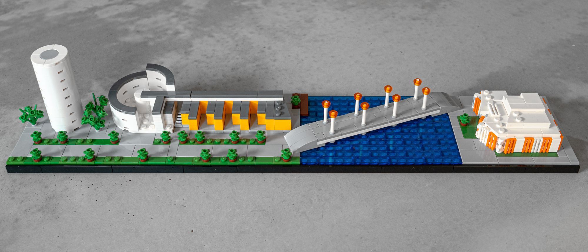 En modell av Jönköping i LEGO